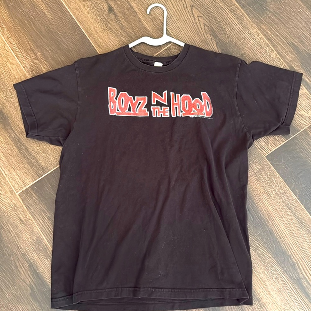 Men’s Boyz-n-the-Hood, large t-shirt